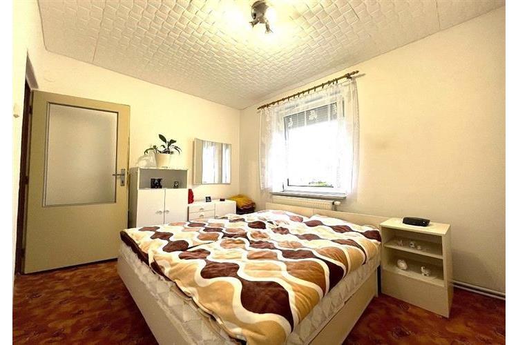 Byt 3+1 H.Týn Štaidlovi 283225 č.14.JPG