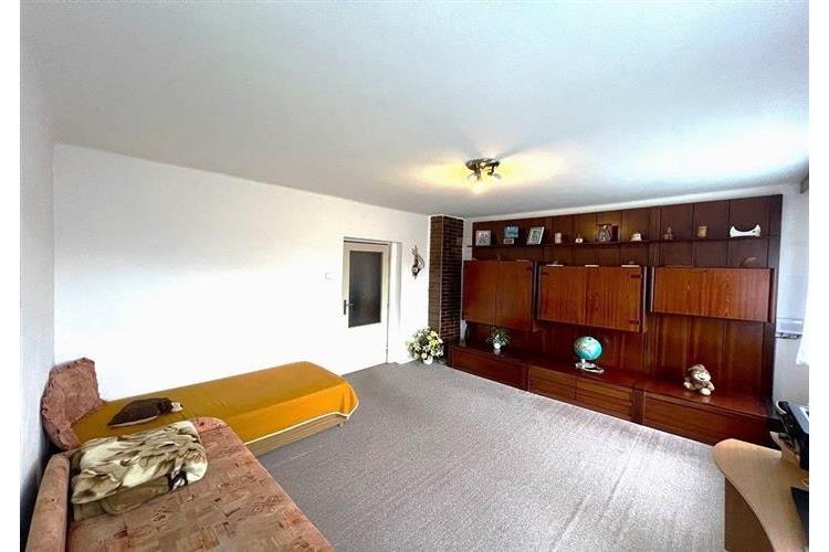 Byt 3+1 H.Týn Štaidlovi 283225 č.6.JPG