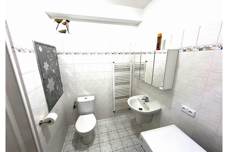 Byt 1+1 nájem Klenčí Švejn. č.11.JPG