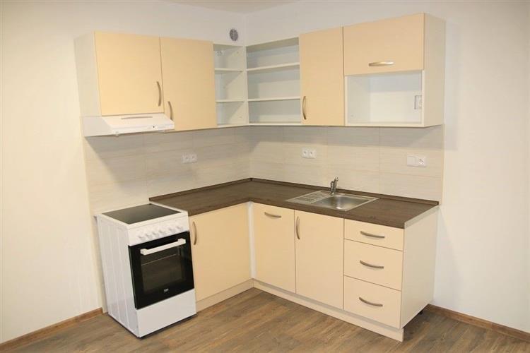 Byt č.7 1KK nájem II. Cocker 2893526 (6).JPG