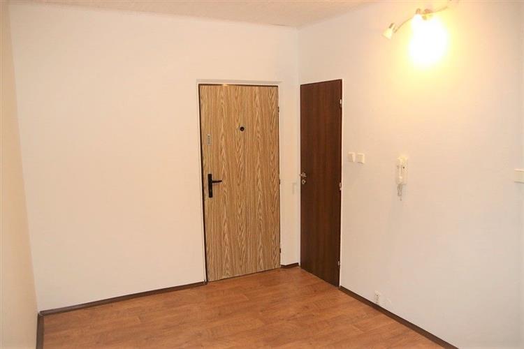 Byt 2+1 nájem. Poběžovice  Grösl 294226 č (13).JPG