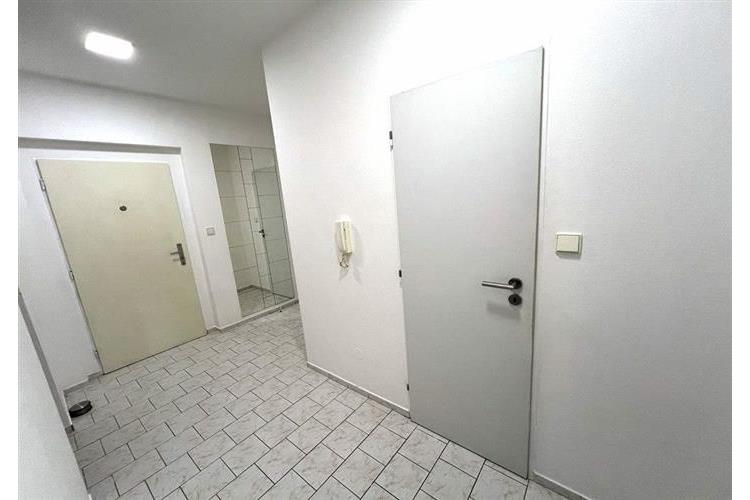 Byt 2KK Dom. Kozinova -p. Schleiss č.10.jpg