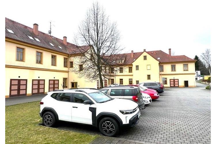 Byt 2KK Dom. Kozinova -p. Schleiss č.27.jpg