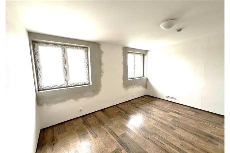 Byt 3KK č.2 Stafiko III.NP 282125 č.5.JPG
