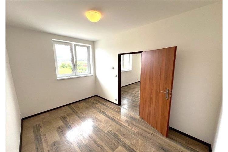 Byt 3KK č.1 Stafiko III.NP 290826 č (2).JPG