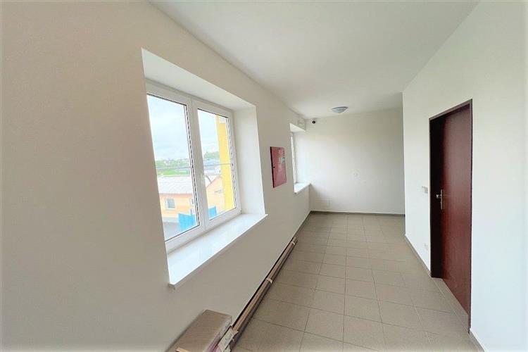 Byt 3KK č.1 Stafiko III.NP 290826 č (19).JPG