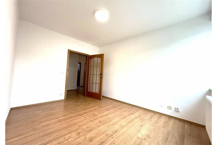 Byt 3KK nájem Khohout Dom. č.11.jpg