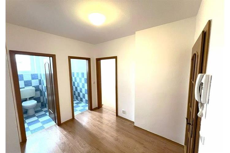 Byt 3KK nájem Khohout Dom. č.12.jpg