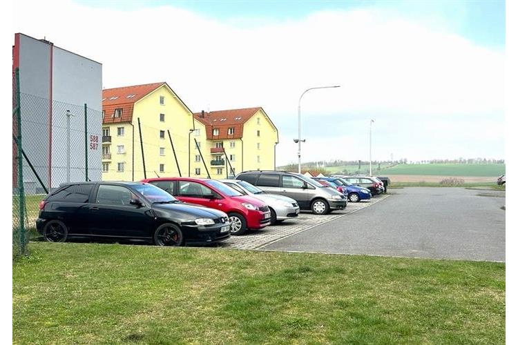 Byt 3+1 nájem Dom. Hradecký č.30.jpg