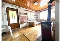 zahrada s chatkou Dom. Špotákovi č.17.jpg