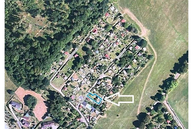 Chatka+zahrada Kdyně Bejvl. č.31.JPG