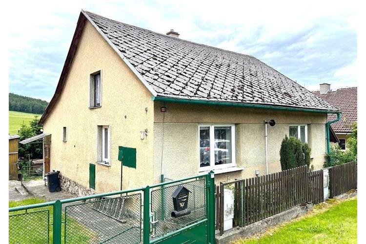 RD Hluboká čp. 122 Mastná č.1.JPG