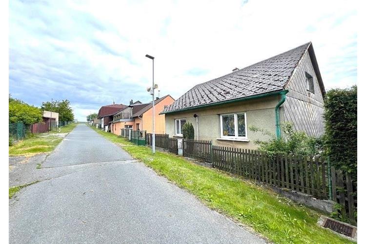 RD Hluboká čp. 122 Mastná č.2.JPG