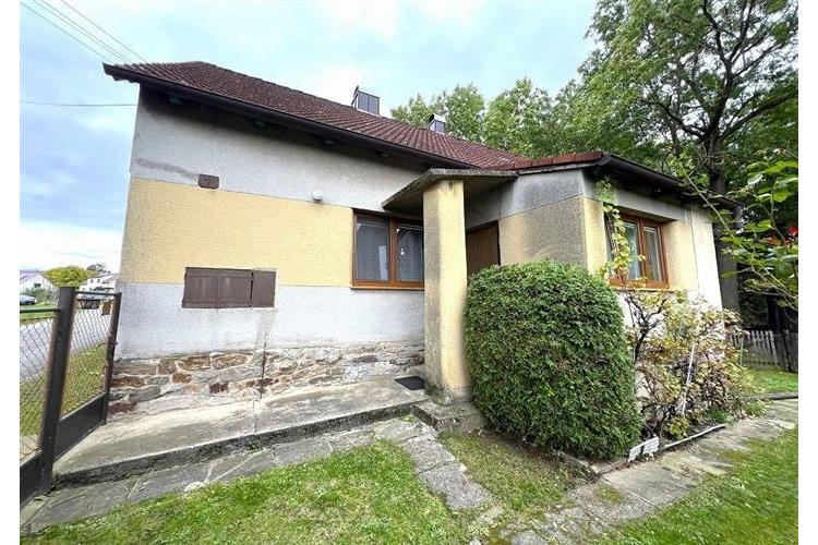 RD Nevolice Glasserová č.6.JPG