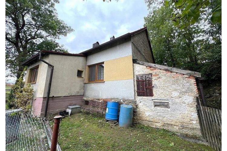 RD Nevolice Glasserová č.9.JPG