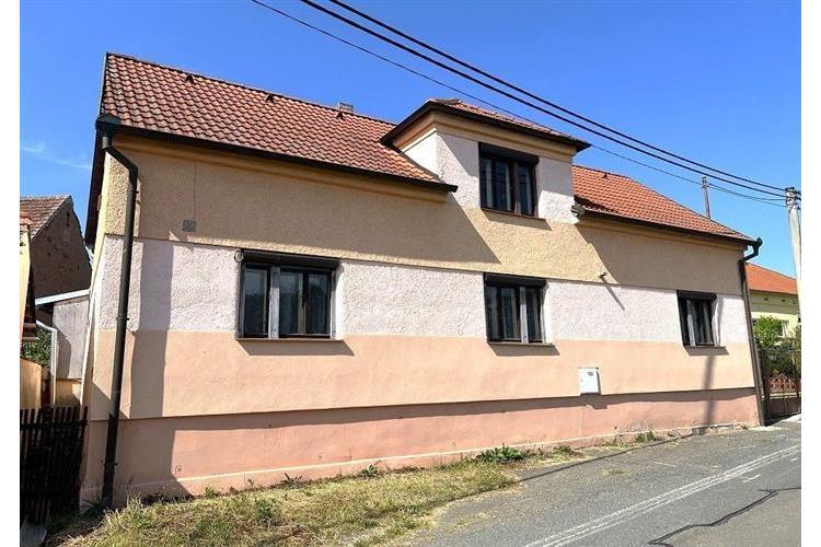 RD Radonice Seln. 277524 č.4.JPG