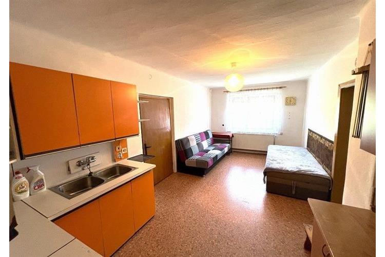 RD Radonice Seln. 277524 č.23.JPG