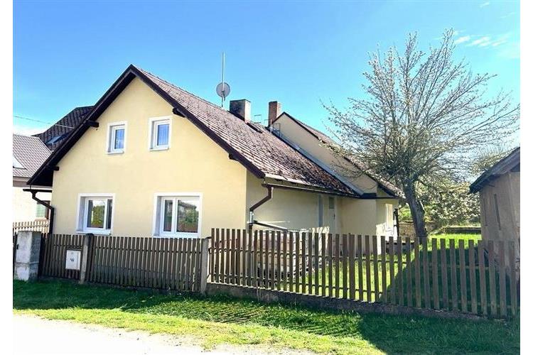 RD Tlumačov - Jungovi č.5.jpg