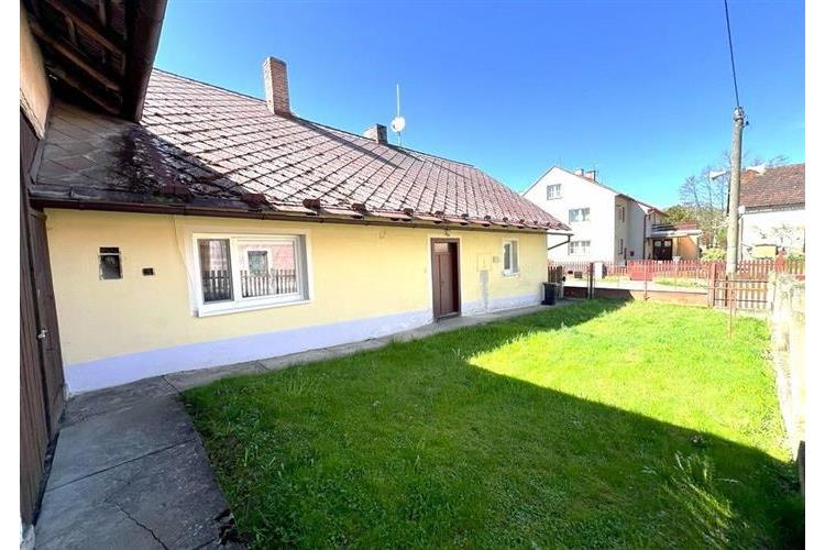 RD Tlumačov - Jungovi č.9.jpg