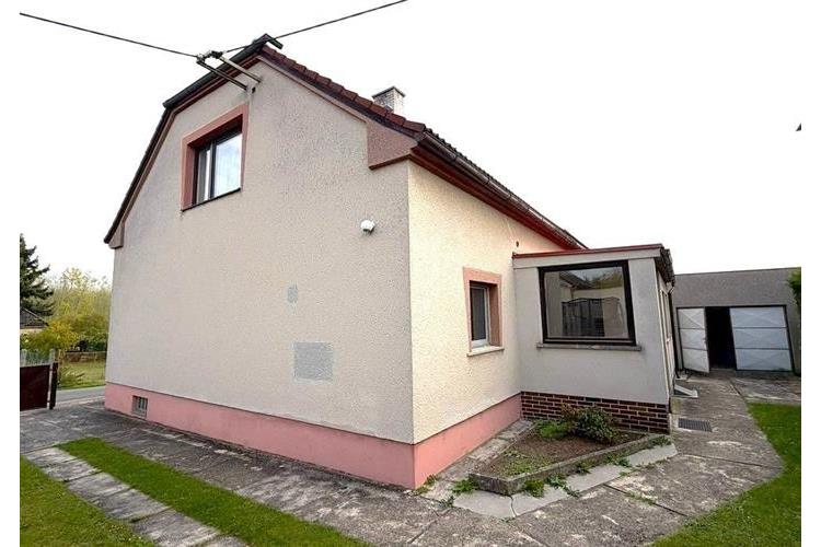 RD Rochlov Weberová č.4.jpg