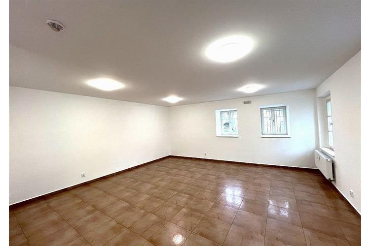 Nájem. kom. Heldovna Dom. 280425 č.8.JPG