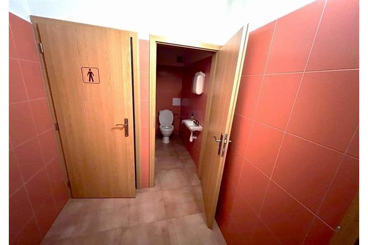 Nájem. kom. Heldovna Dom. 280425 č.16.JPG