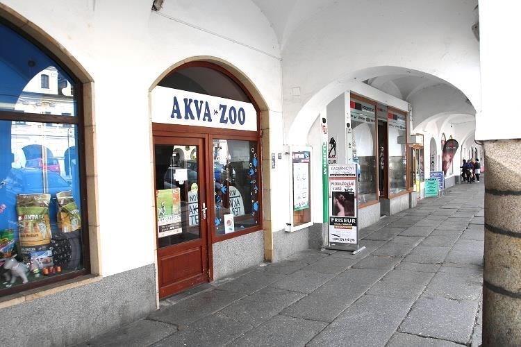 Kom. prost Švíglerovi - baar. č.18.JPG