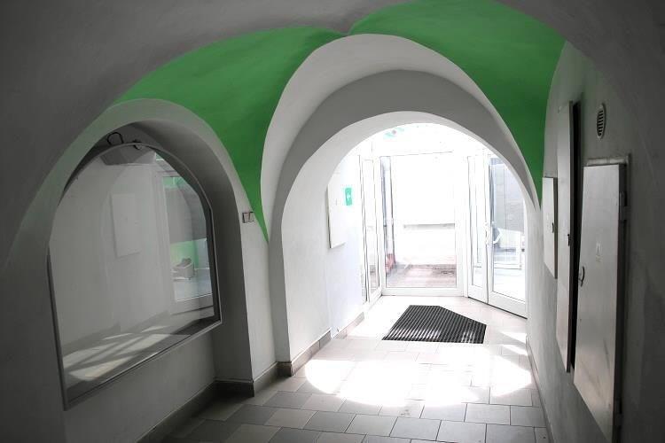 Kom. prost Švíglerovi - baar. č.15.JPG
