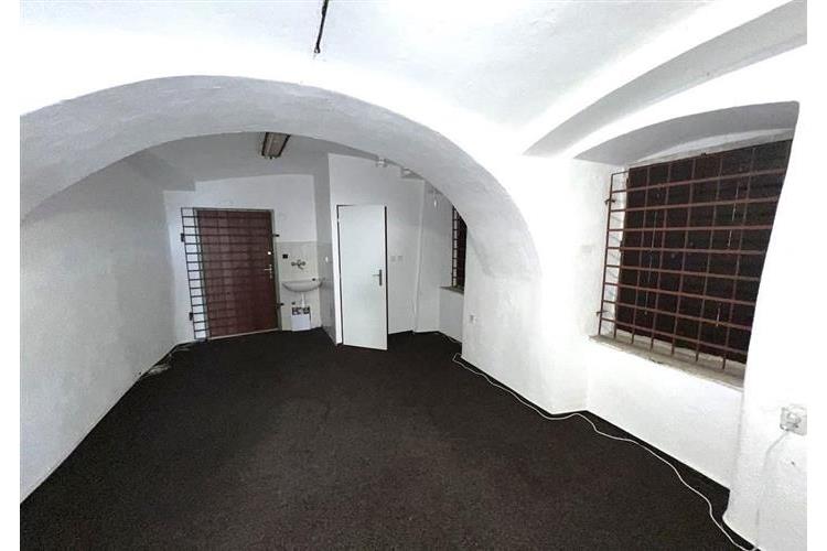 Kom. prostor nám. Dom. P. 275524 č.18.JPG