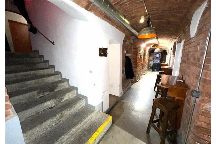 Nájem-Bar Husův dům A. Hikl 280325 č.22.JPG