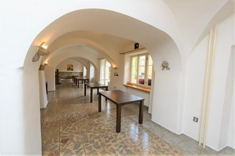 Restaurace rychta AOM nájem č. 8.jpg