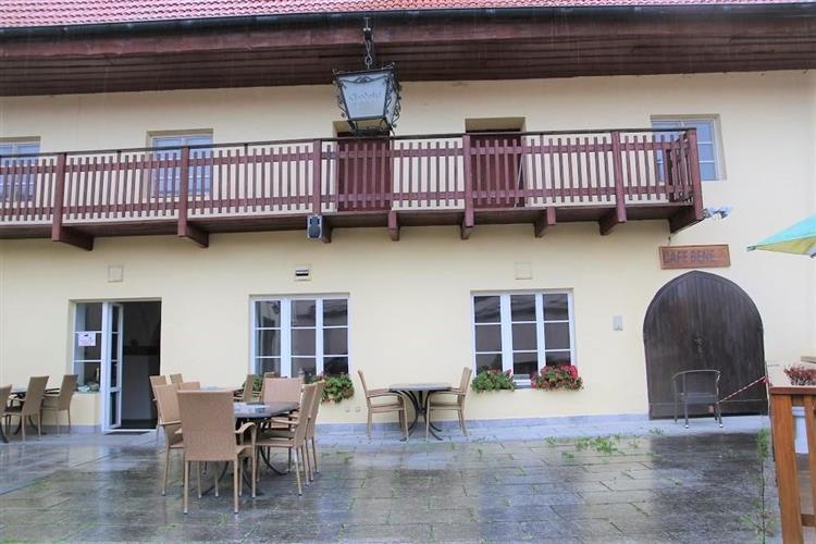 Restaurace rychta AOM nájem č. 17.JPG