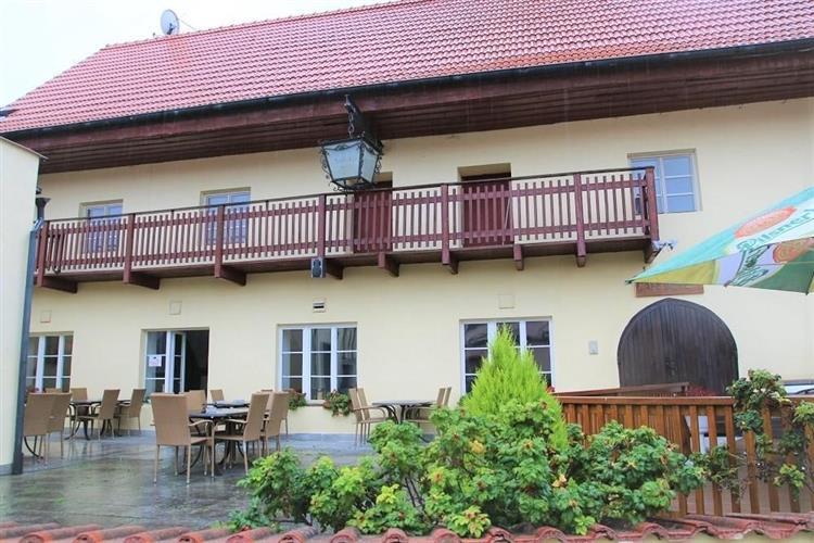 Restaurace rychta AOM nájem č. 10.JPG