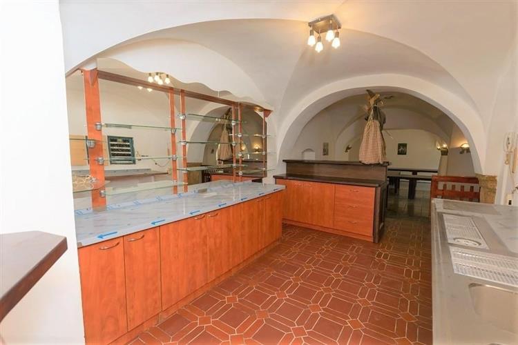 Restaurace rychta AOM nájem č. 7.jpg