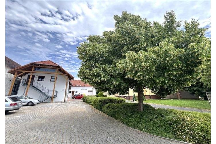 Nájem kom. prost. LINTECH Chrastavice č.30.JPG