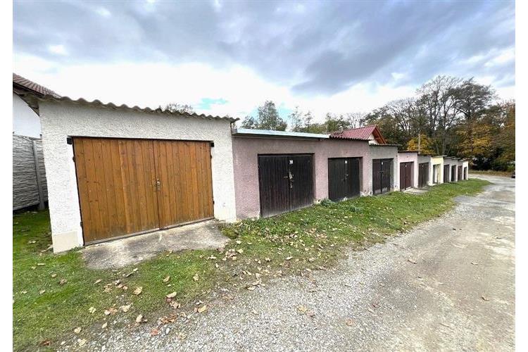 Garáž Dom. Ing. Dufek  č.2.JPG