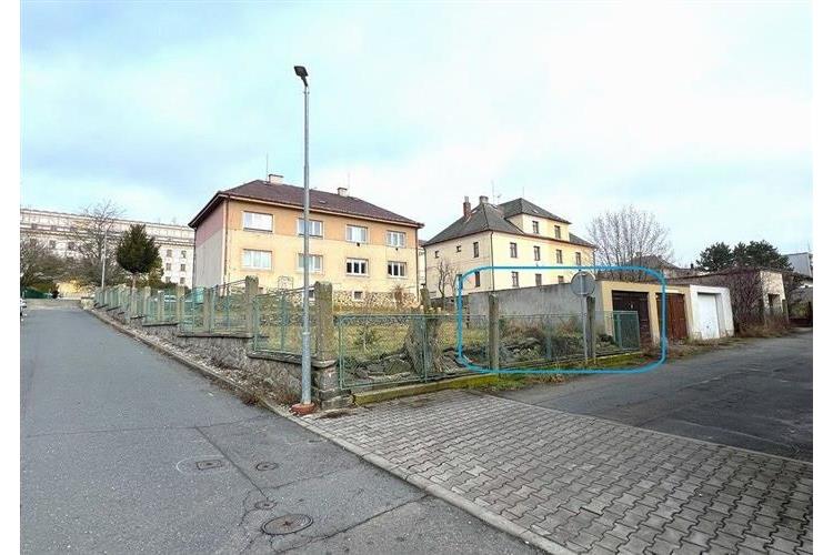 Garáž Domažlice Kohout č.3.jpg