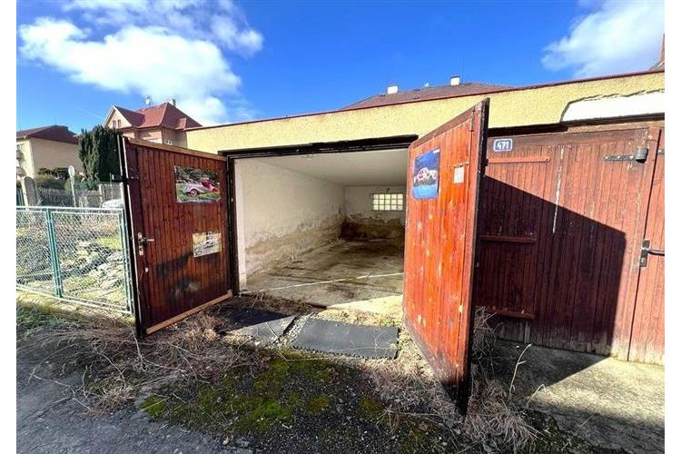 Garáž Domažlice Kohout č.5.jpg