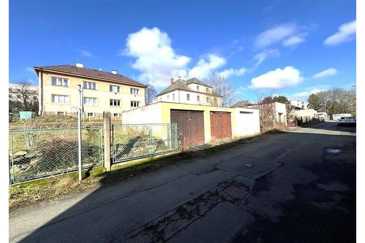 Garáž Domažlice Kohout č.15.jpg