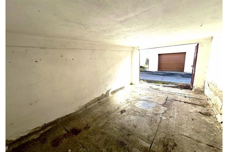 Garáž Domažlice Kohout č.7.jpg