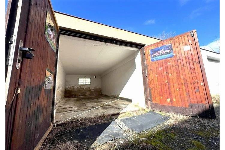 Garáž Domažlice Kohout č.2.jpg