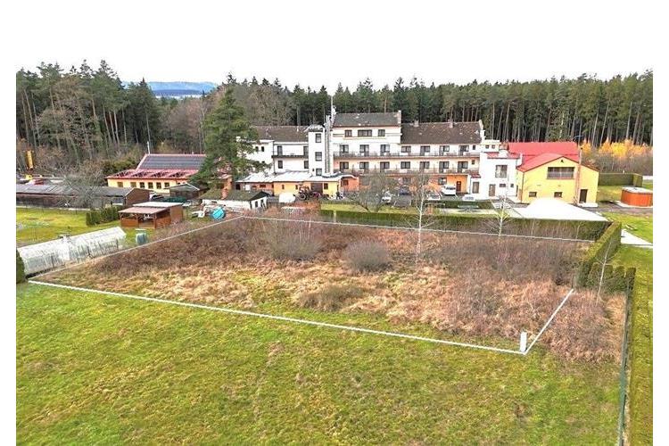 Pozemek Babylon Šou. 285925 č.1.JPG