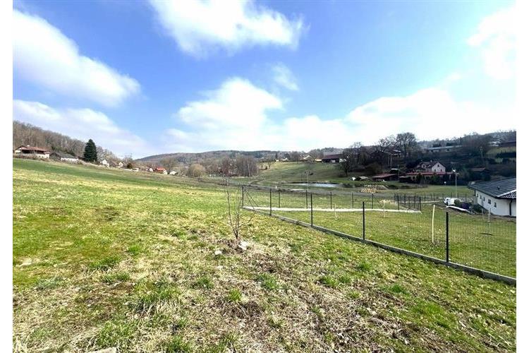 Pozemek s RD Folmava Kohel č.27.jpg