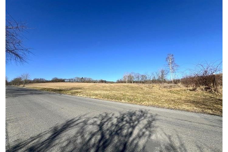 Pozemek Stráž Růžek č.4.JPG