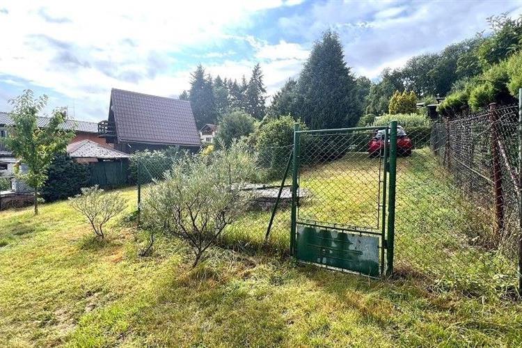 Chatka+zahrada Kdyně Bejvl. č.18.JPG