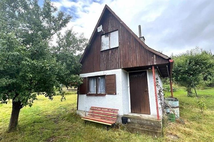 Chatka+zahrada Kdyně Bejvl. č.5.JPG