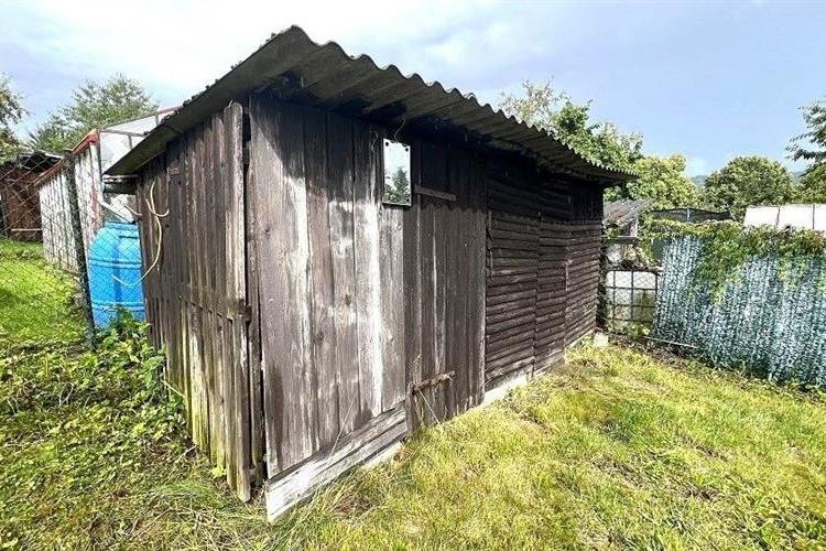 Chatka+zahrada Kdyně Bejvl. č.17.JPG