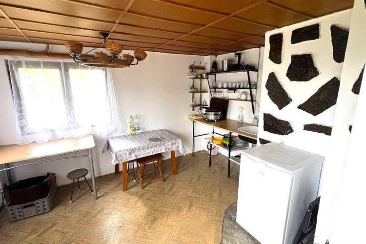 Chatka+zahrada Kdyně Bejvl. č.21.JPG