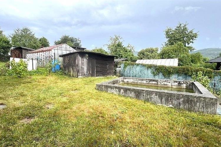 Chatka+zahrada Kdyně Bejvl. č.9.JPG